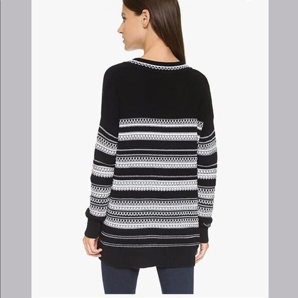 VINCE Women's Textured Knit V-Neck Relaxed Fit Sweater Black and White Size XS - Picture 2 of 8